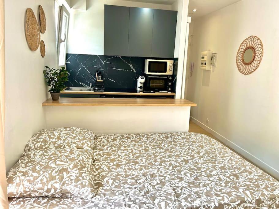 Studio Cosy Proche Plage, Parking Gratuit ฌวง-เลส์-แป็งส์ ภายนอก รูปภาพ