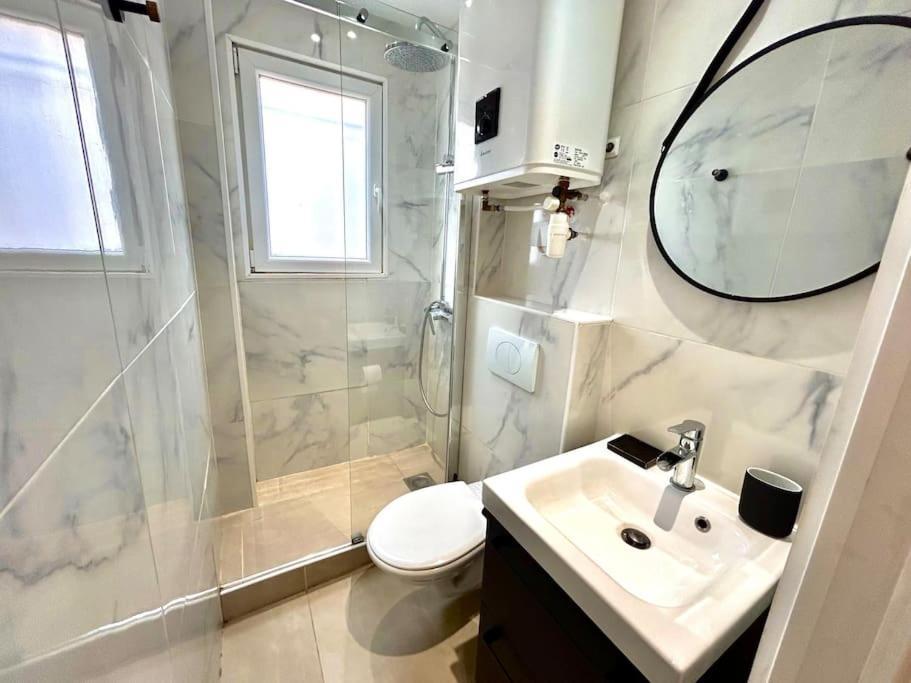 Studio Cosy Proche Plage, Parking Gratuit ฌวง-เลส์-แป็งส์ ภายนอก รูปภาพ